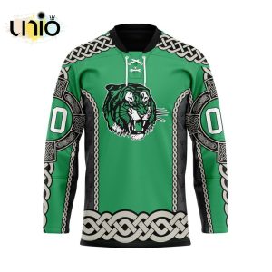 Custom Medicine Hat Tigers St Patrick Day Team Hockey Jersey